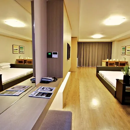 Luceville Seogwipo Exterior foto