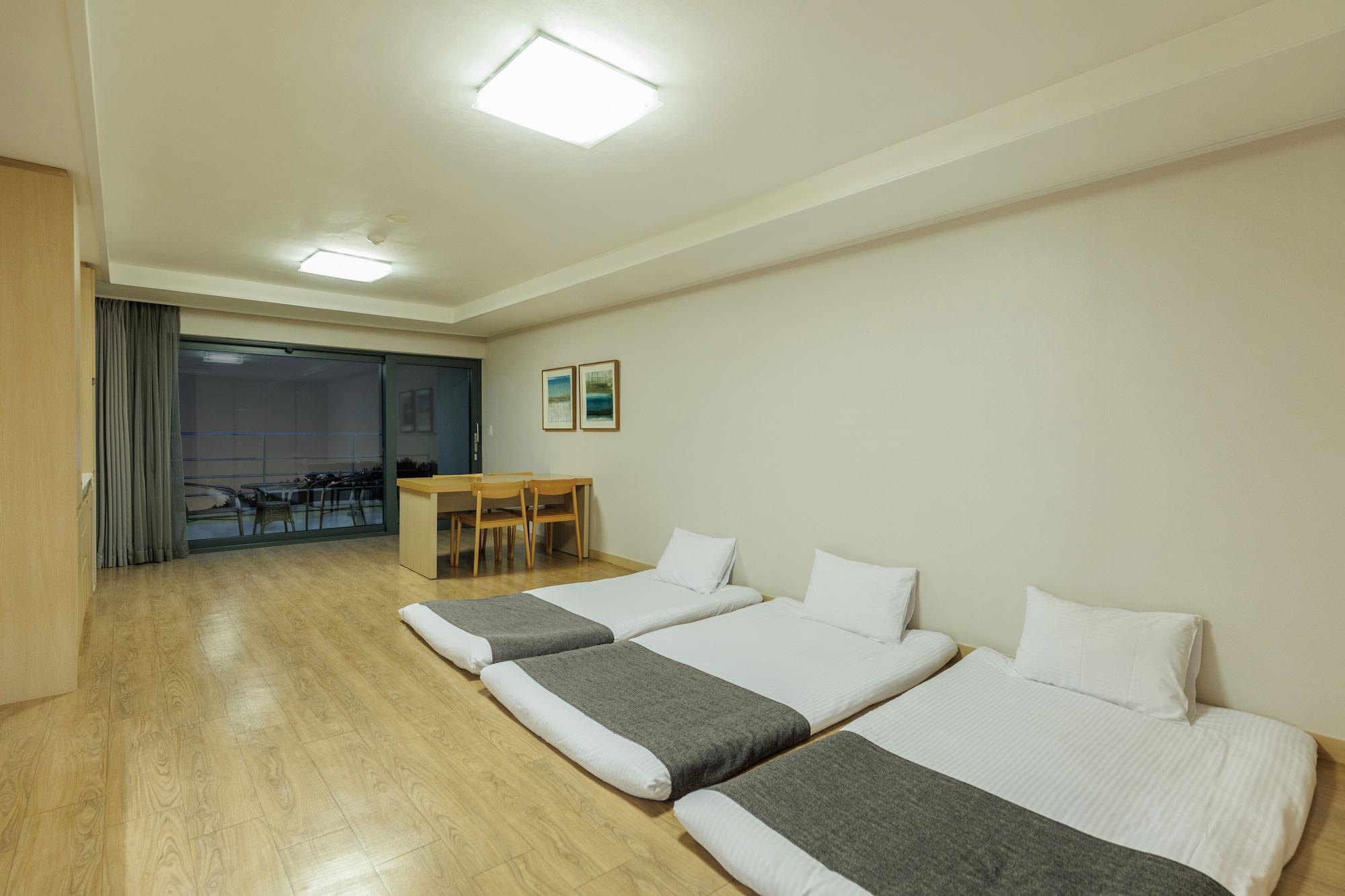 Luceville Hotel