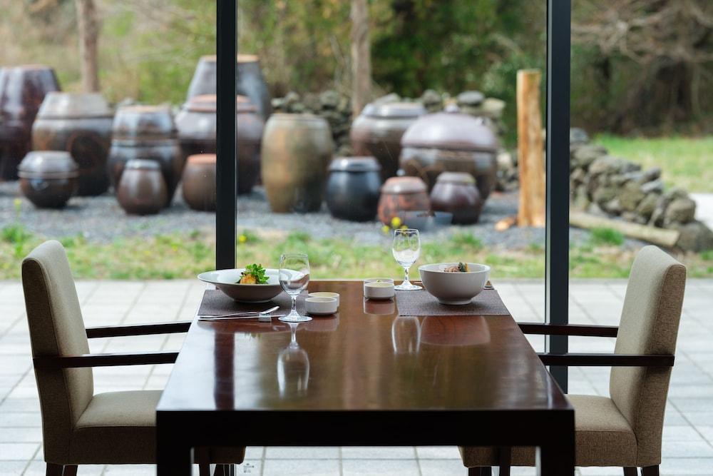 Hotel Luceville Seogwipo