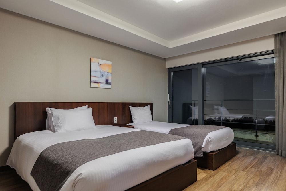 Hotel Luceville 3*