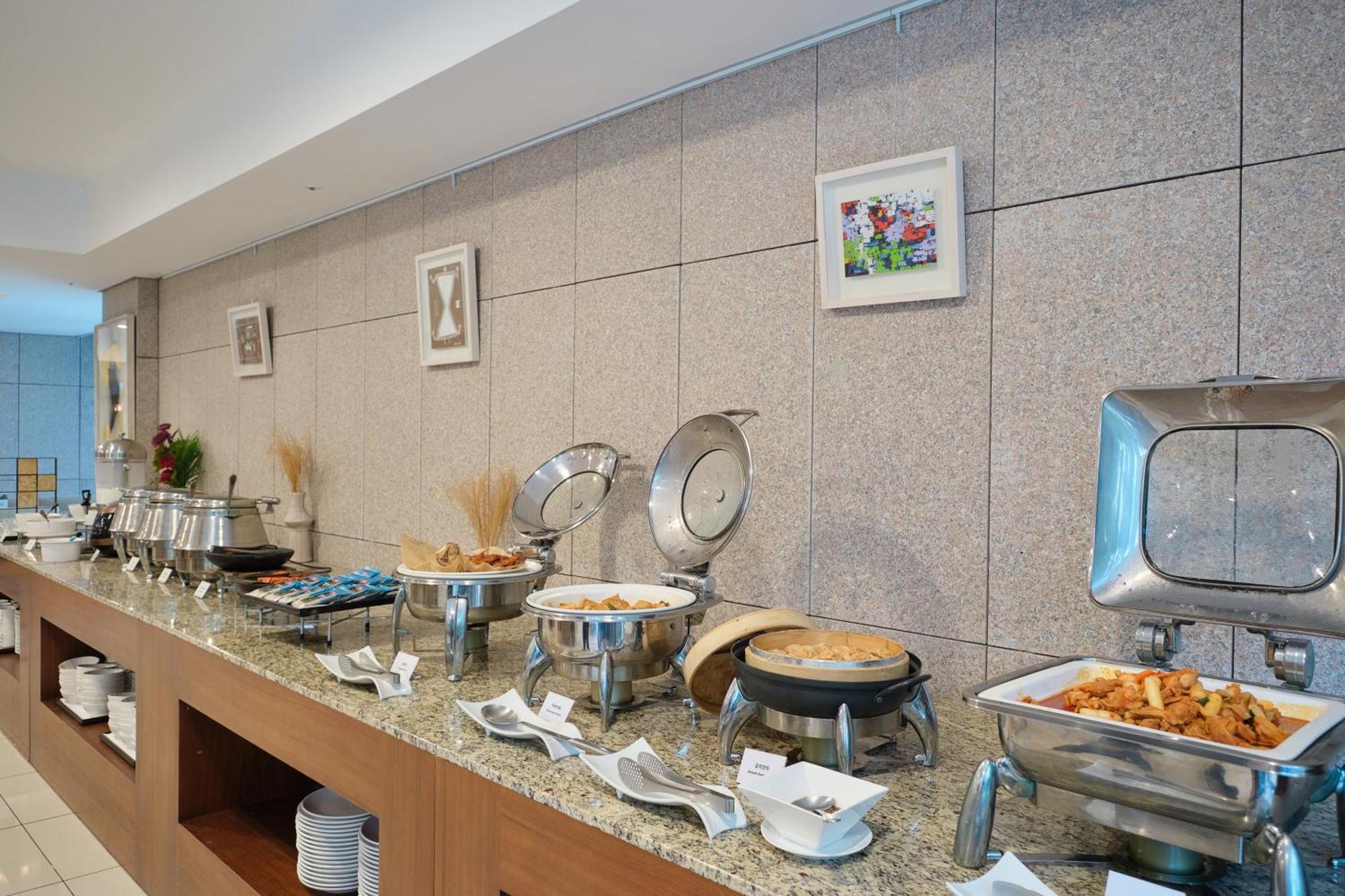 Hotel Luceville Seogwipo