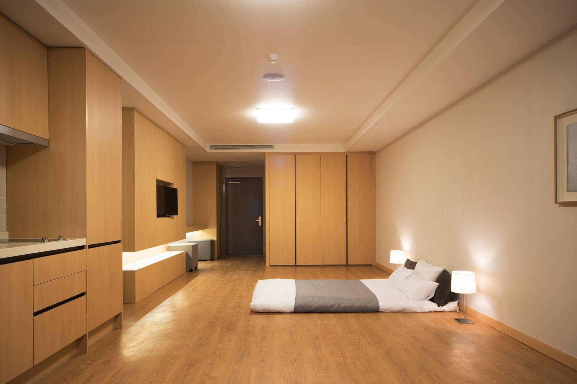 Luceville Hotel 3*