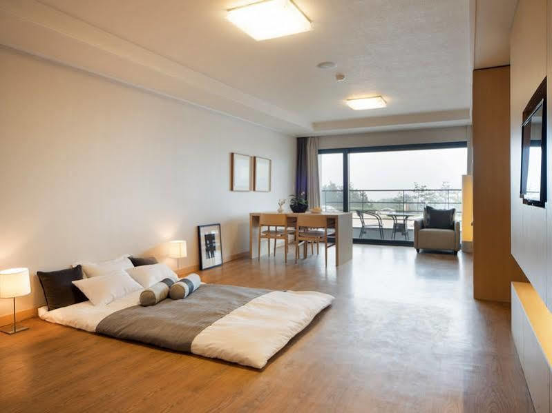 Hotel Luceville Seogwipo